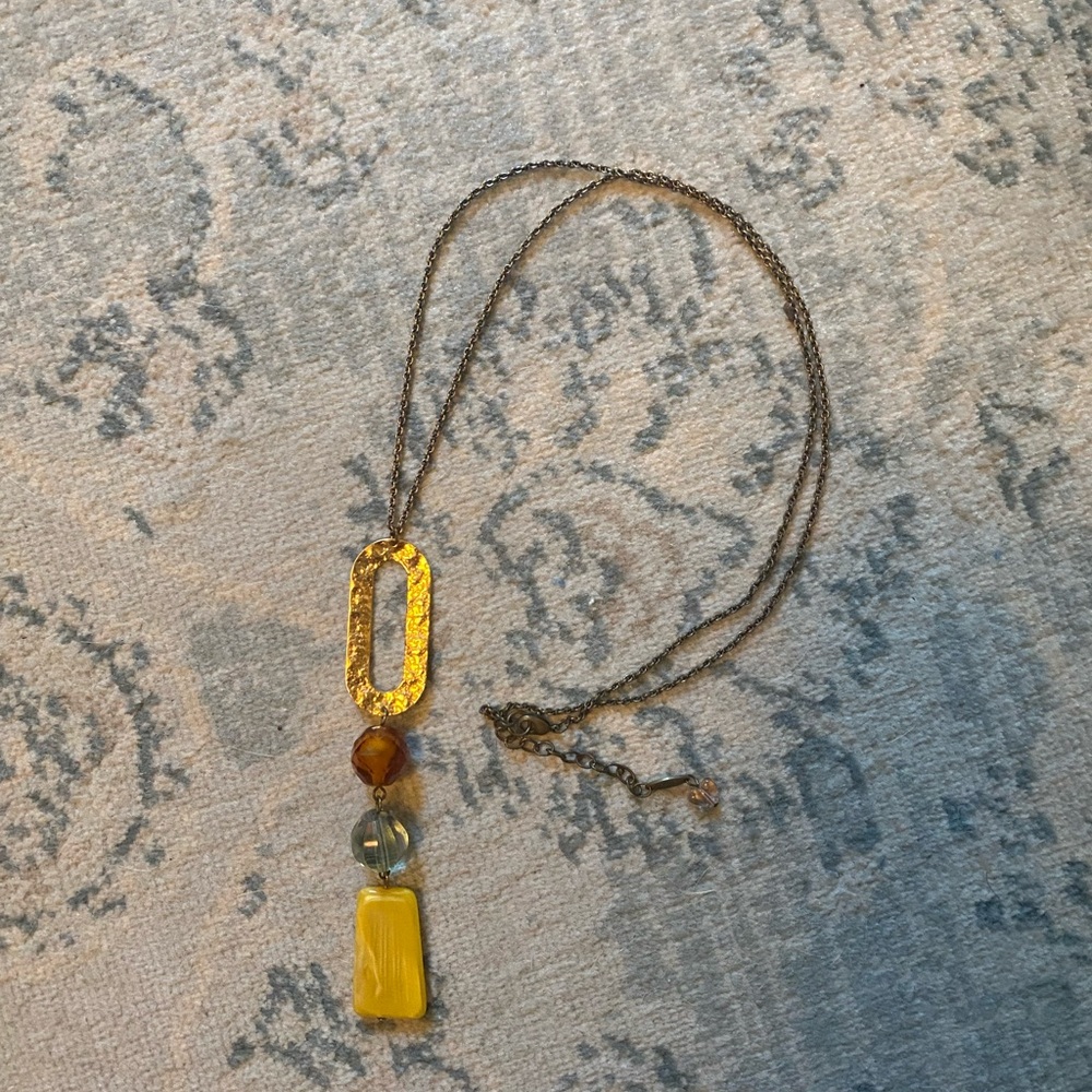 Sabika Gold Pendant Necklace
